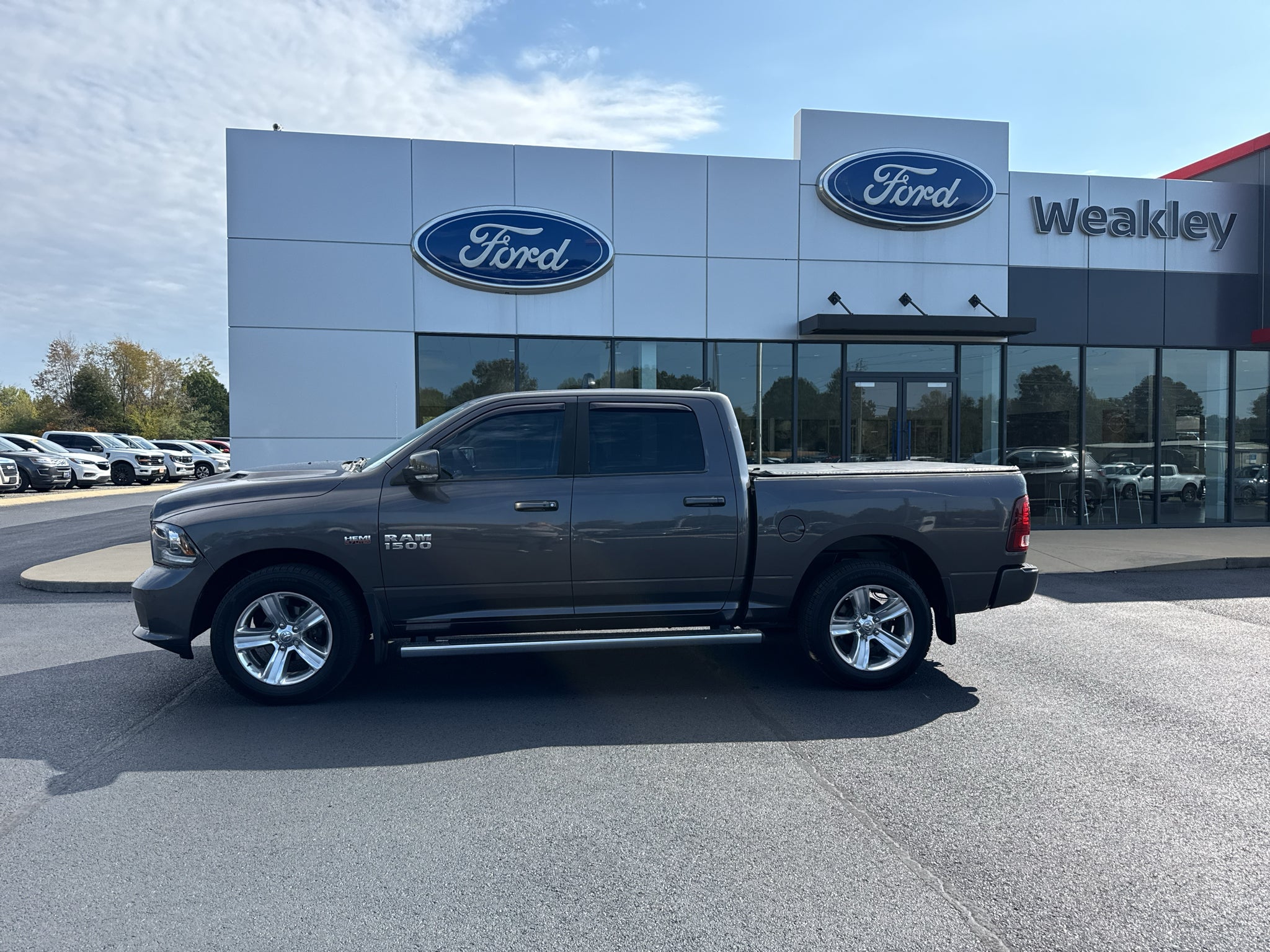2015 RAM 1500 Pickup