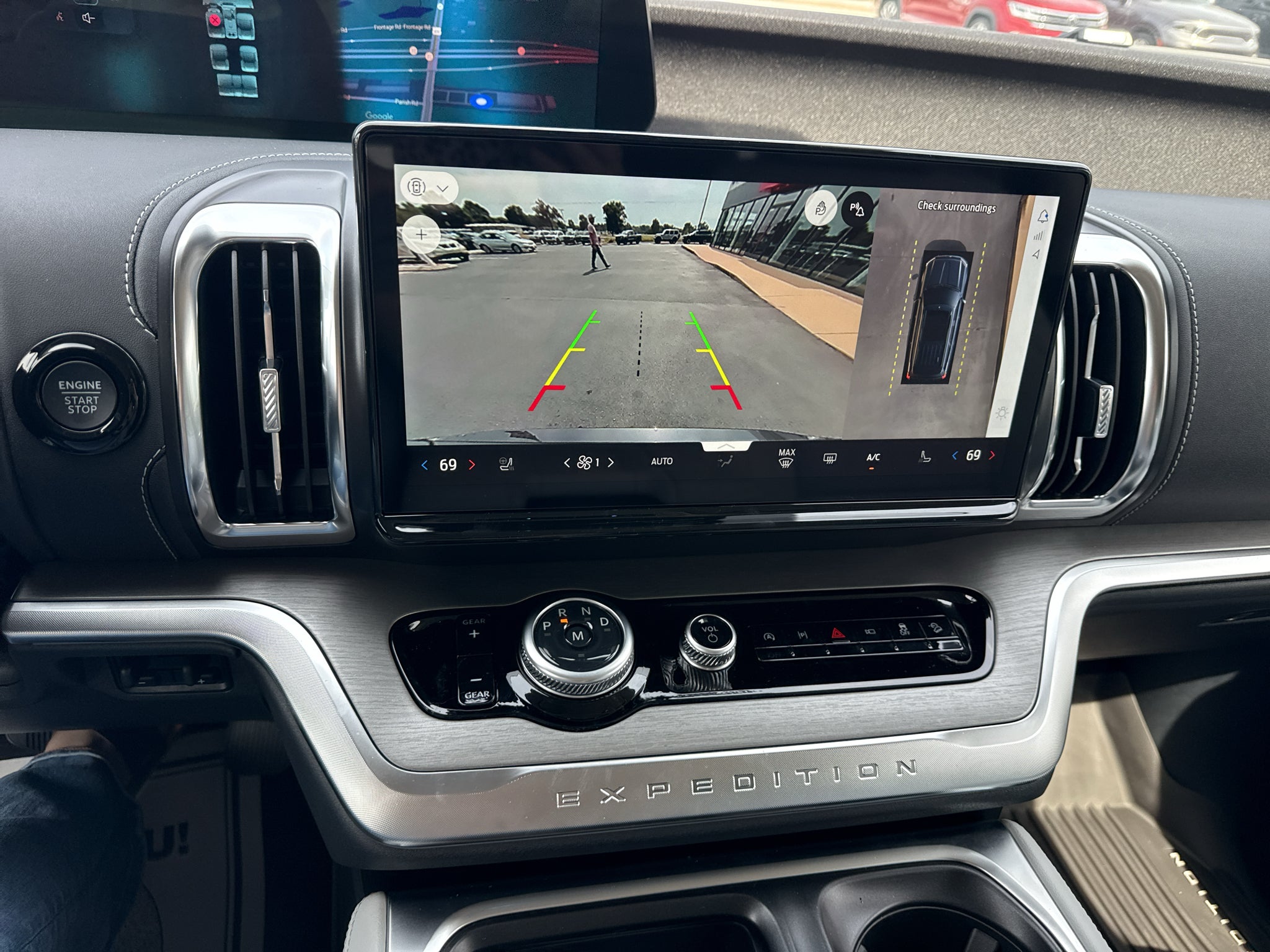 2027 Ford Expedition MAX Platinum