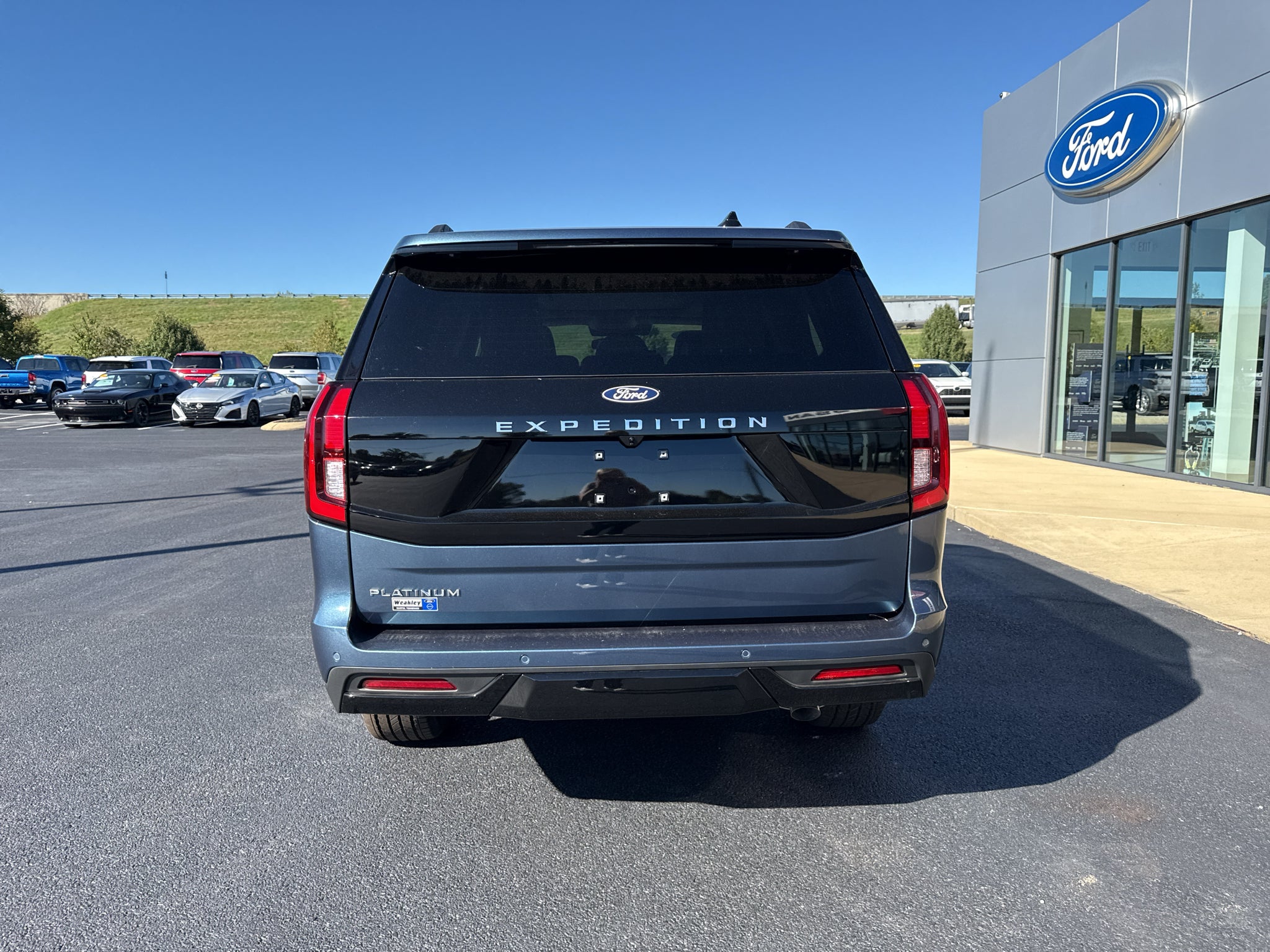 2027 Ford Expedition Platinum