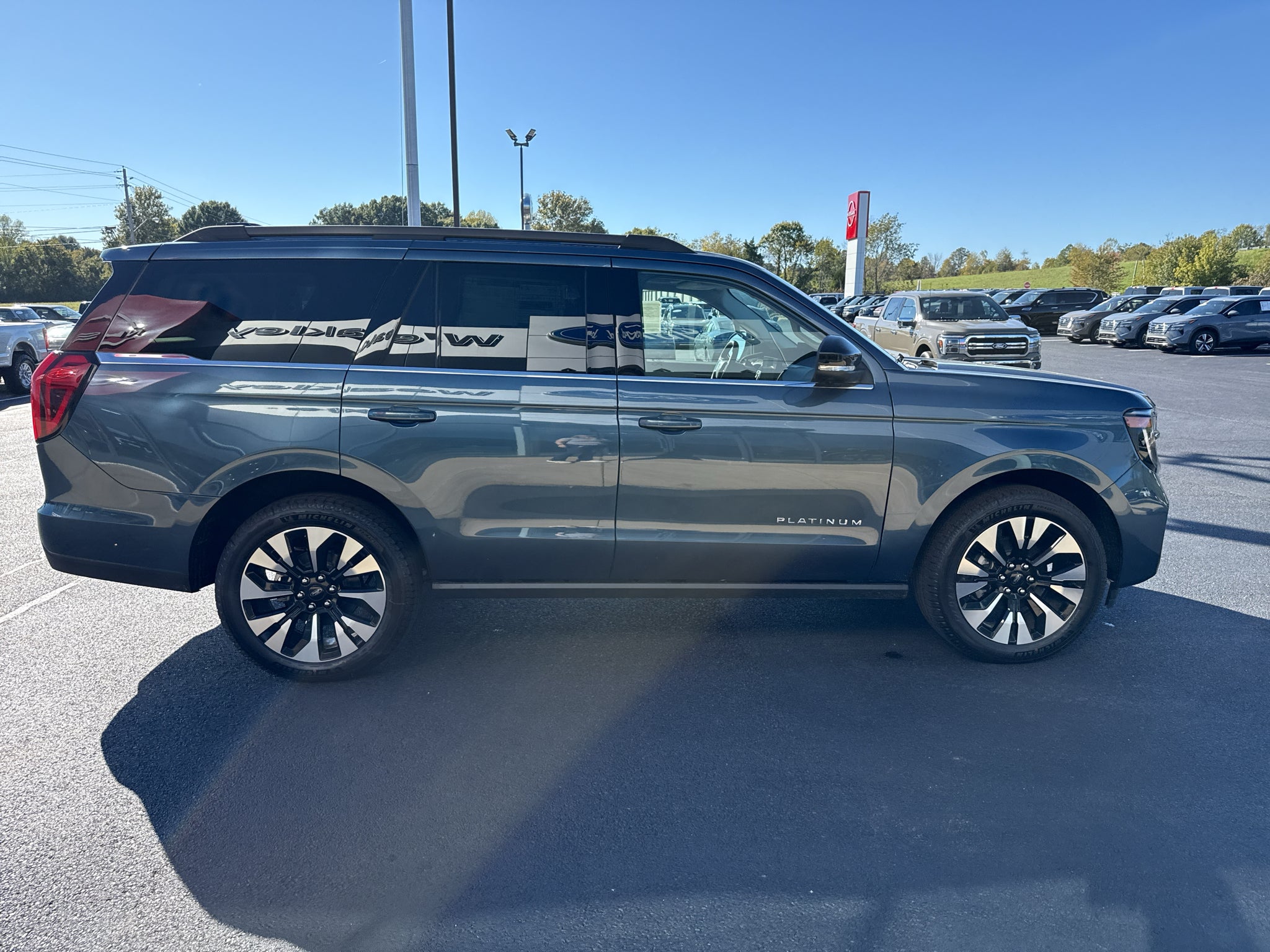 2027 Ford Expedition Platinum