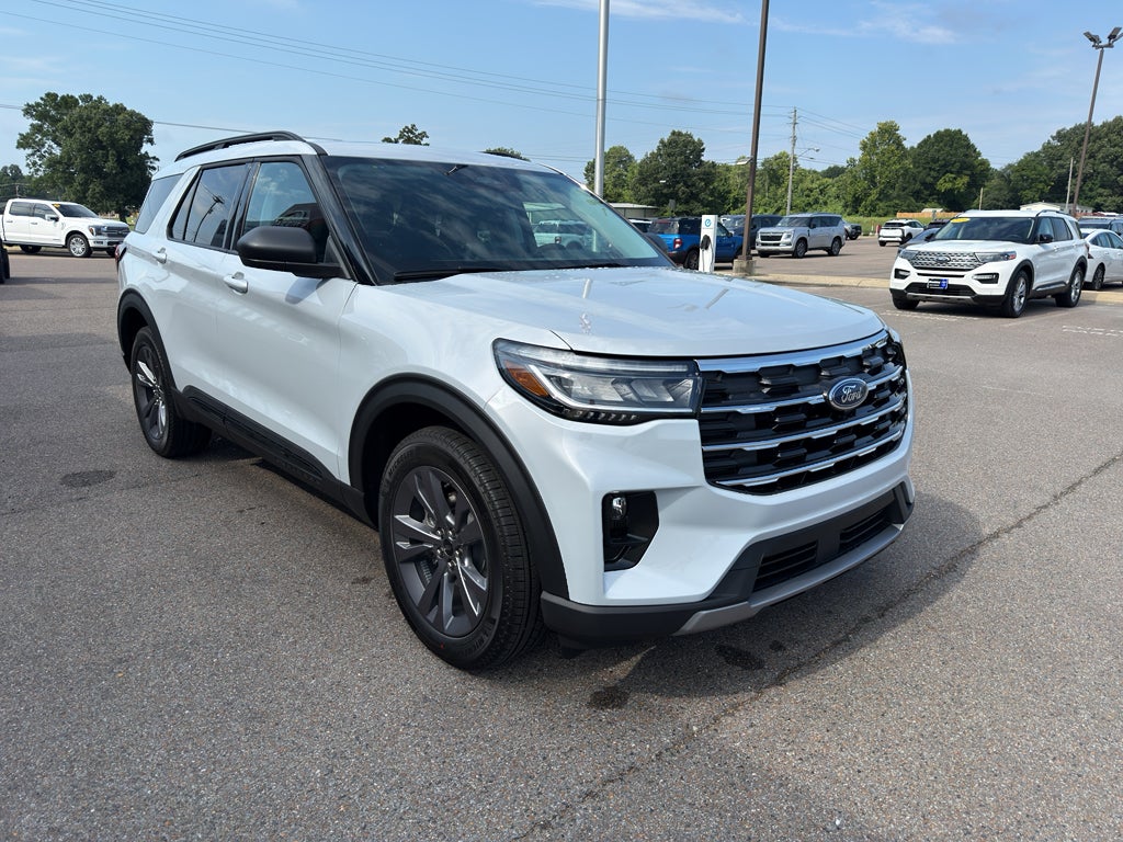2026 Ford Explorer Active w/200A Pkg