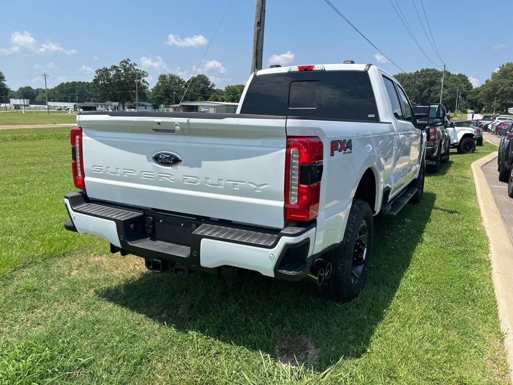 2024 Ford F-350 LARIAT