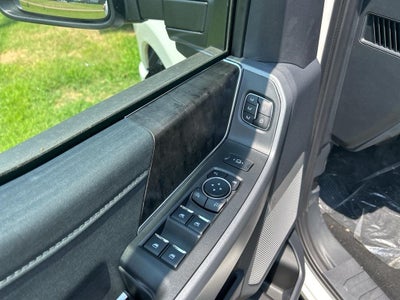 2024 Ford F-350 LARIAT