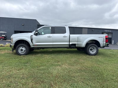 2027 Ford F-350 XLT