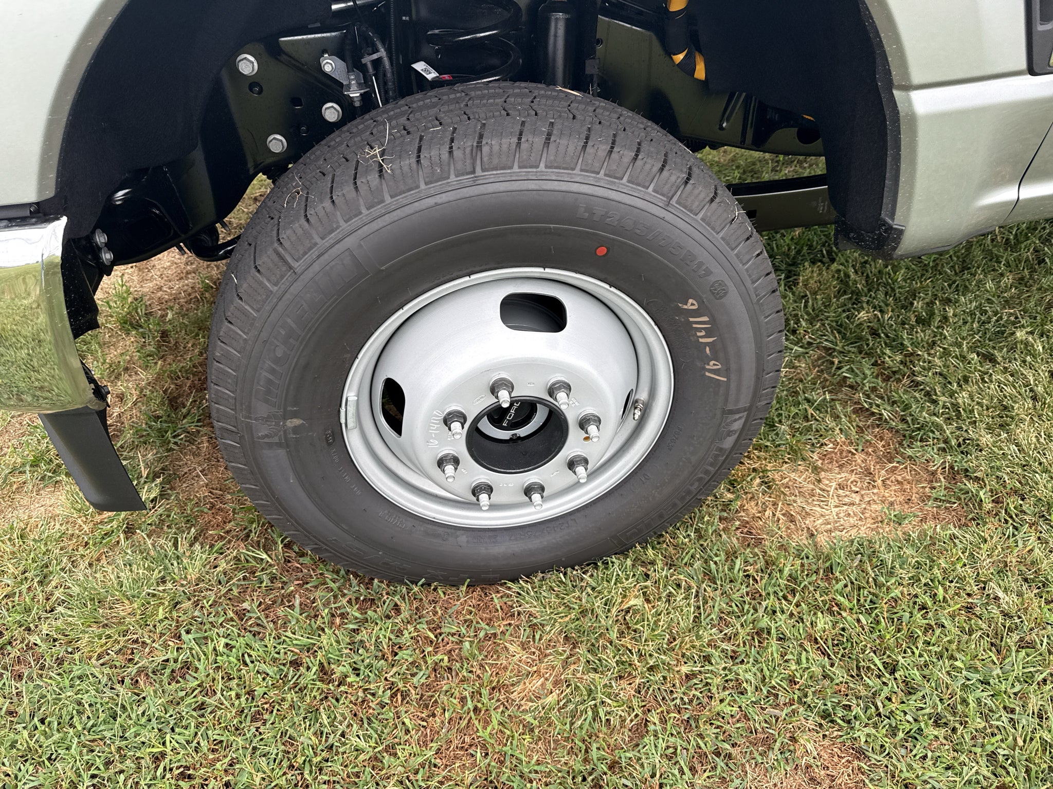 2027 Ford F-350 XLT