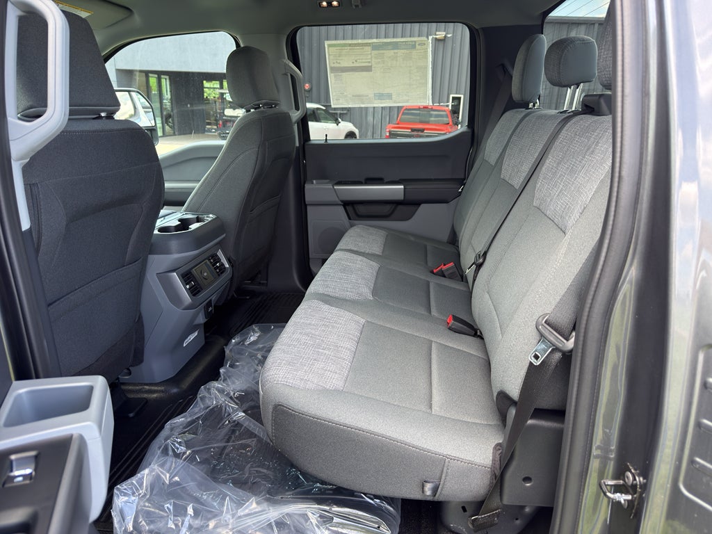 2026 Ford F-350 XLT
