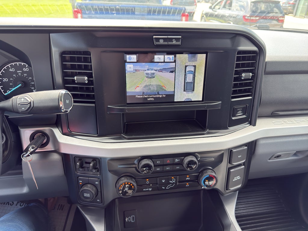 2026 Ford F-350 XLT