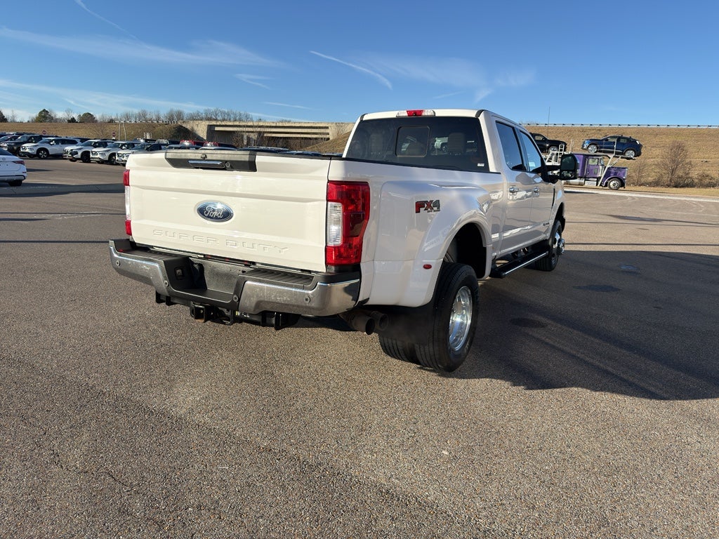 2019 Ford F-350 LARIAT