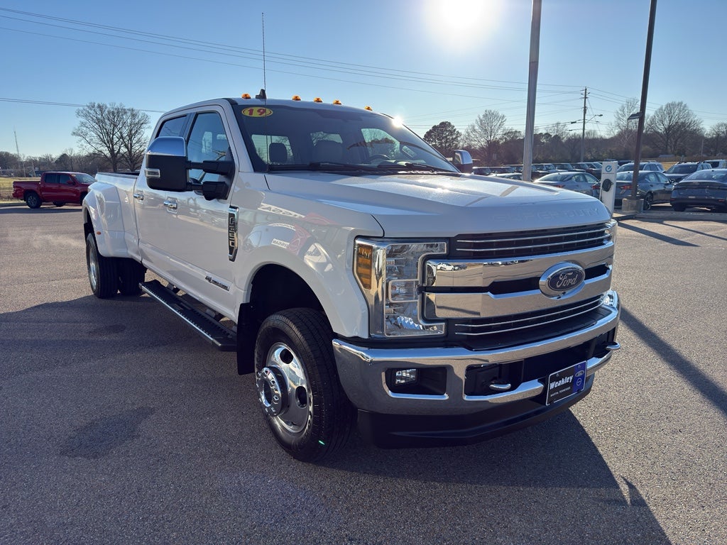2019 Ford F-350 LARIAT