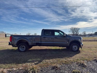 2026 Ford F-350 XLT