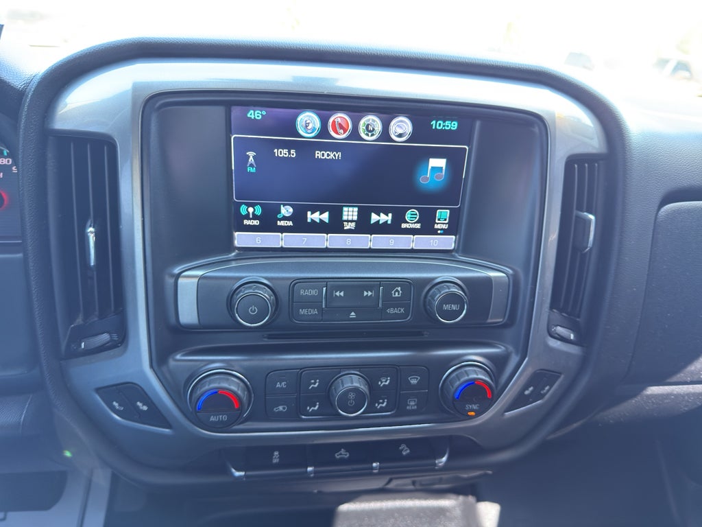 2017 Chevrolet Silverado LT