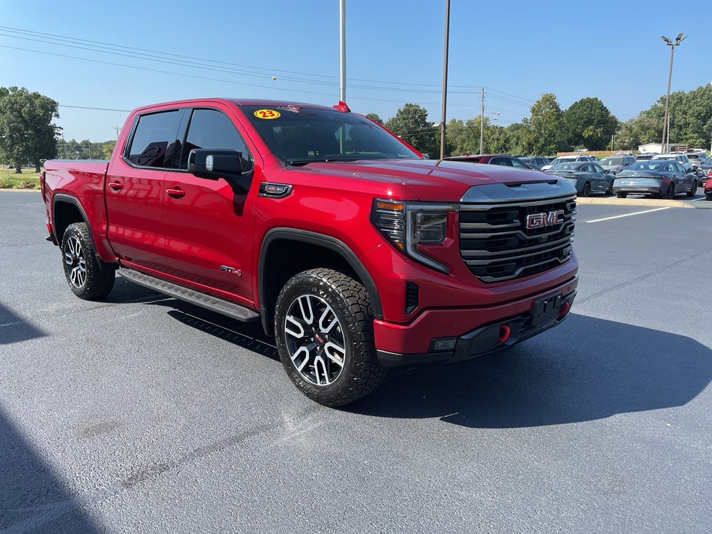 2023 GMC Sierra AT4
