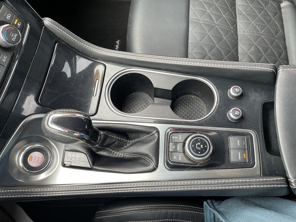 2017 Nissan Maxima Platinum