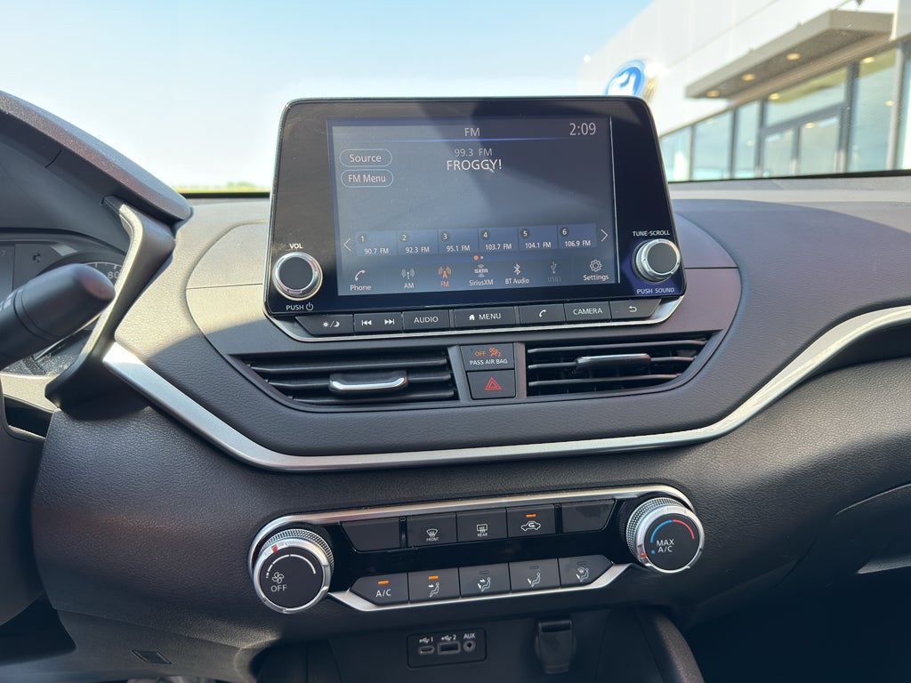 2025 Nissan Altima S