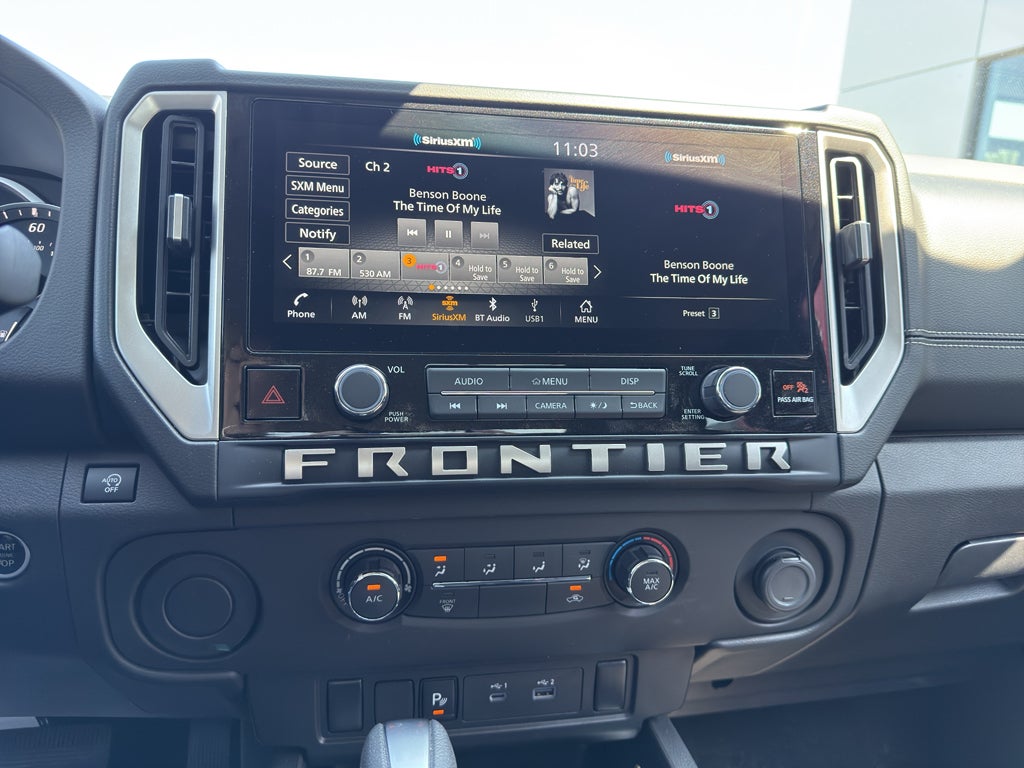 2025 Nissan Frontier SV