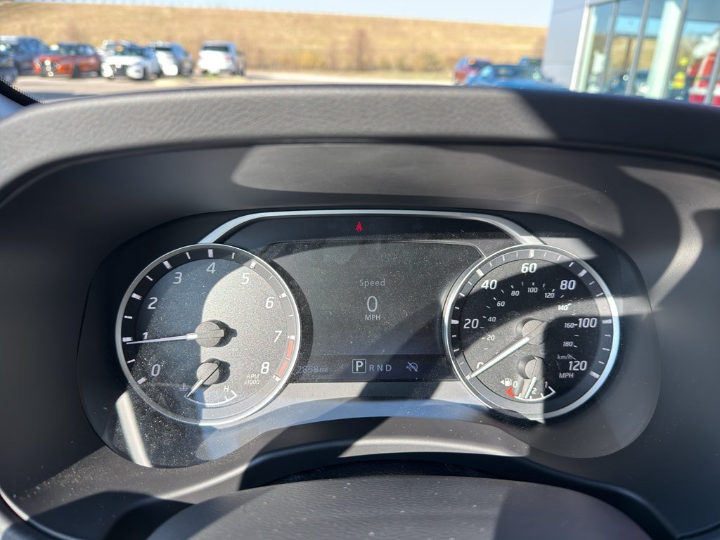 2025 Nissan Frontier SV