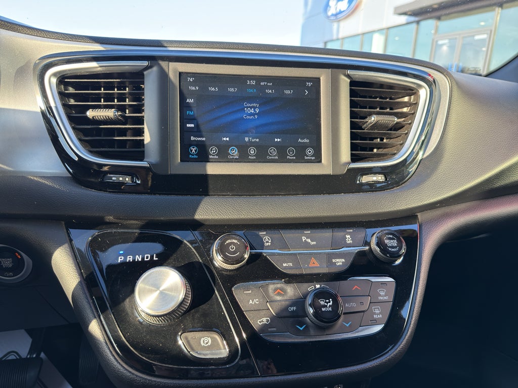 2019 Chrysler Pacifica Touring L