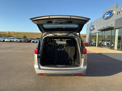 2019 Chrysler Pacifica Touring L