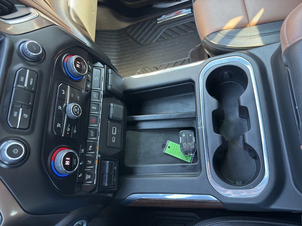 2022 Chevrolet Silverado High Country