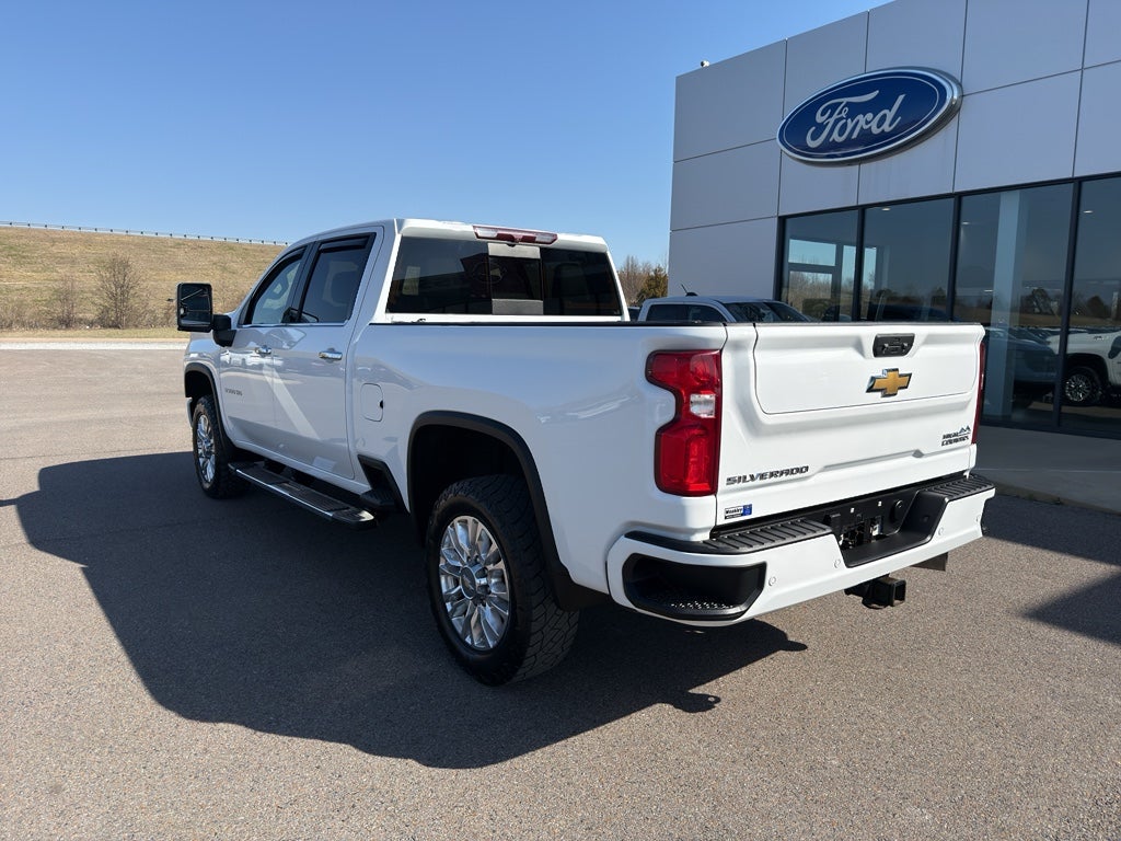 2022 Chevrolet Silverado High Country