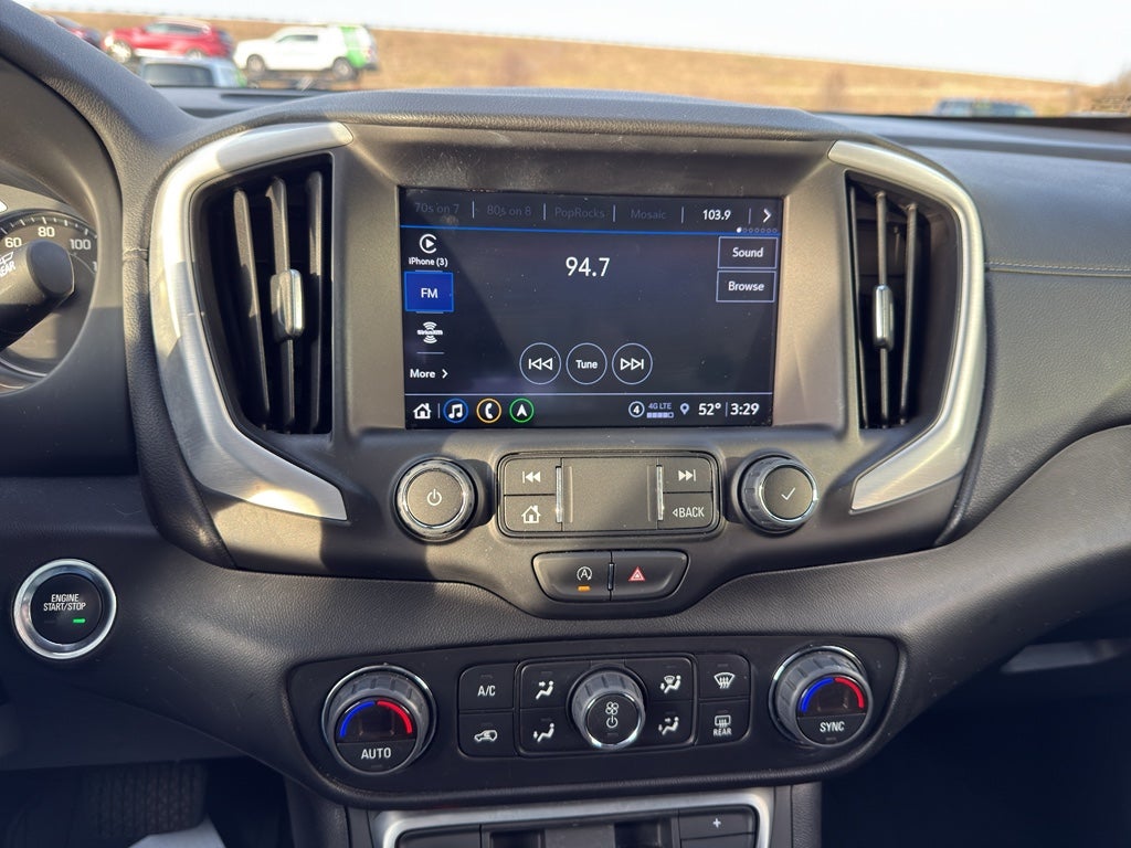 2022 GMC Terrain SLT