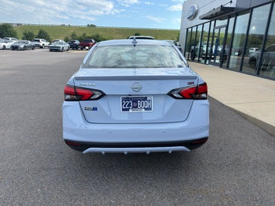 2025 Nissan Versa SR