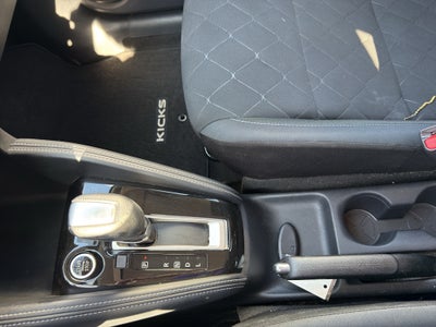 2019 Nissan Kicks SV