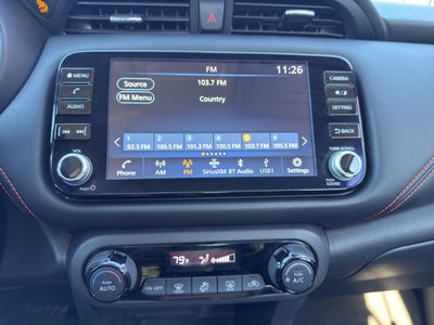 2023 Nissan Kicks SR