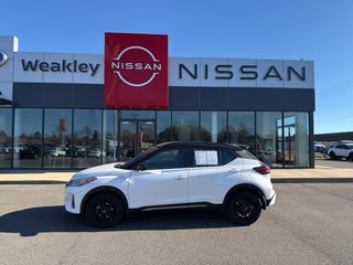 2023 Nissan Kicks SR