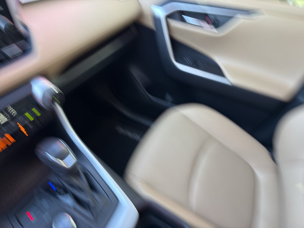 2020 Toyota RAV4 Hybrid Limited