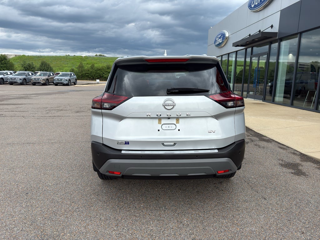 2022 Nissan Rogue SV