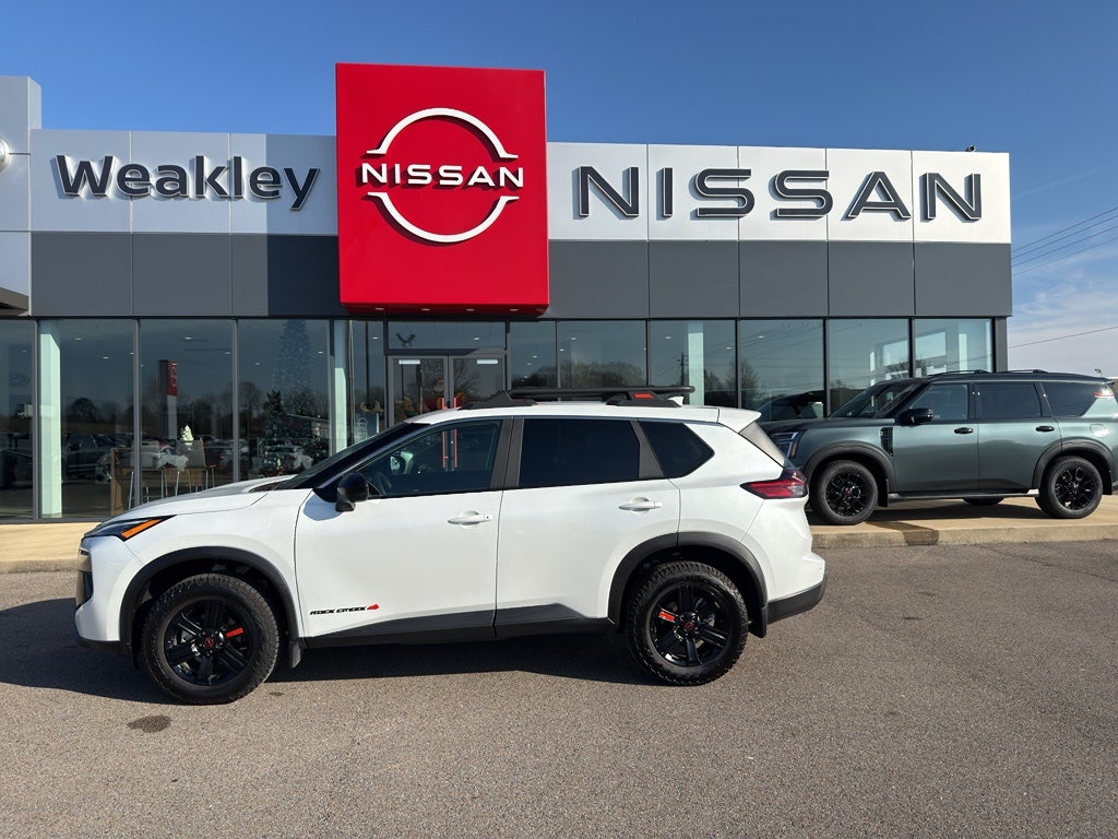 2025 Nissan Rogue Rock Creek