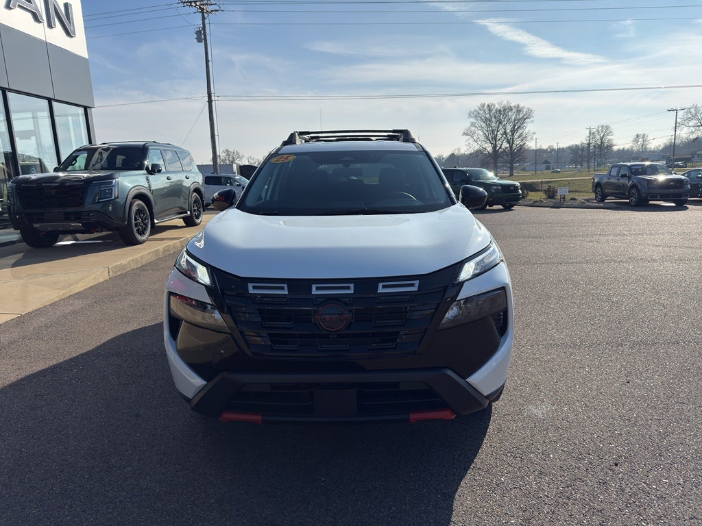 2025 Nissan Rogue Rock Creek