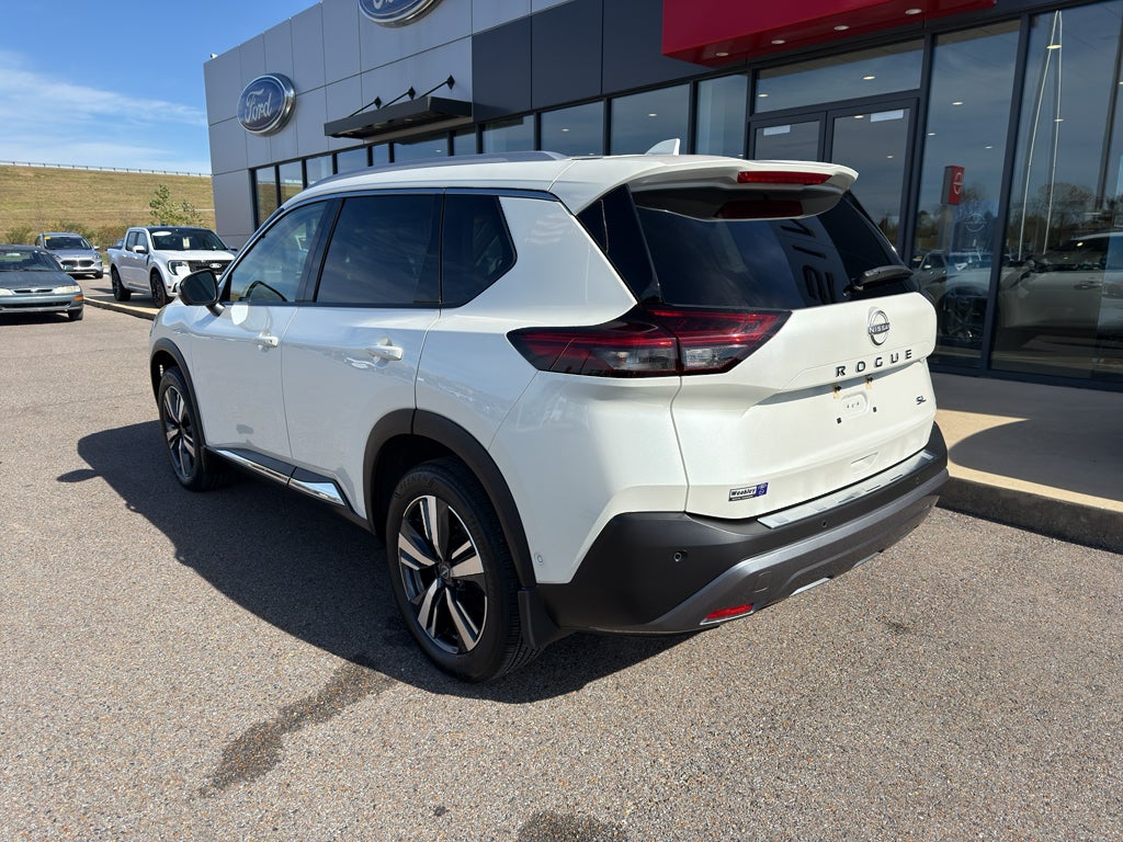 2022 Nissan Rogue SL