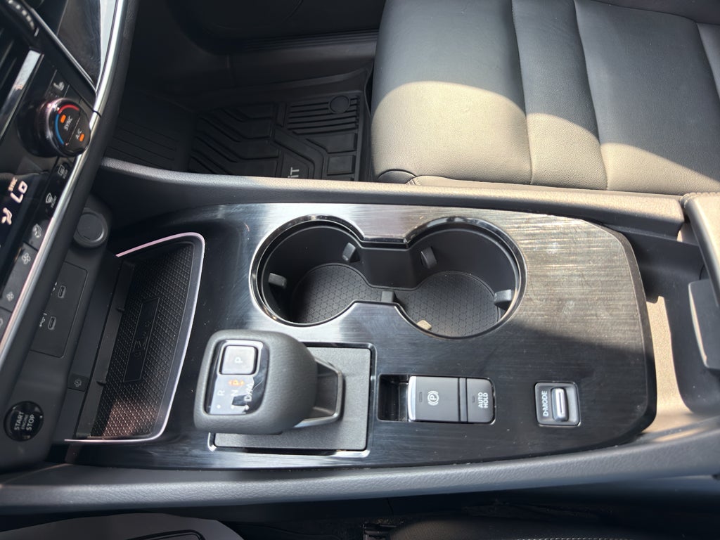 2024 Nissan Rogue SL