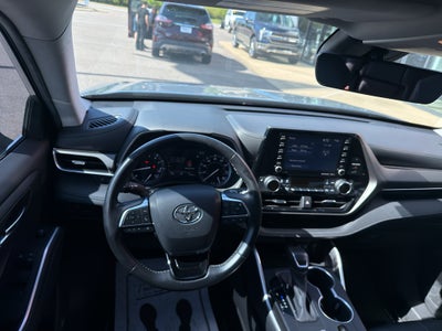 2020 Toyota Highlander XLE