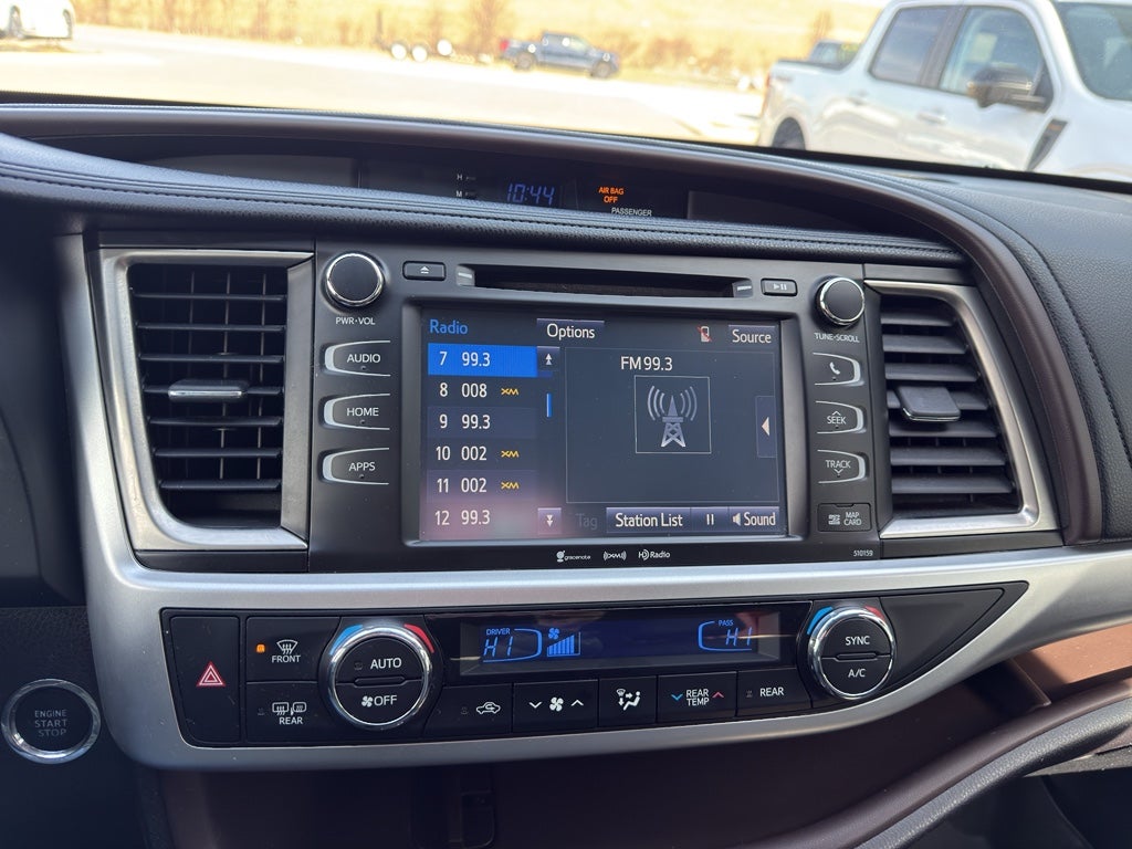 2016 Toyota Highlander XLE