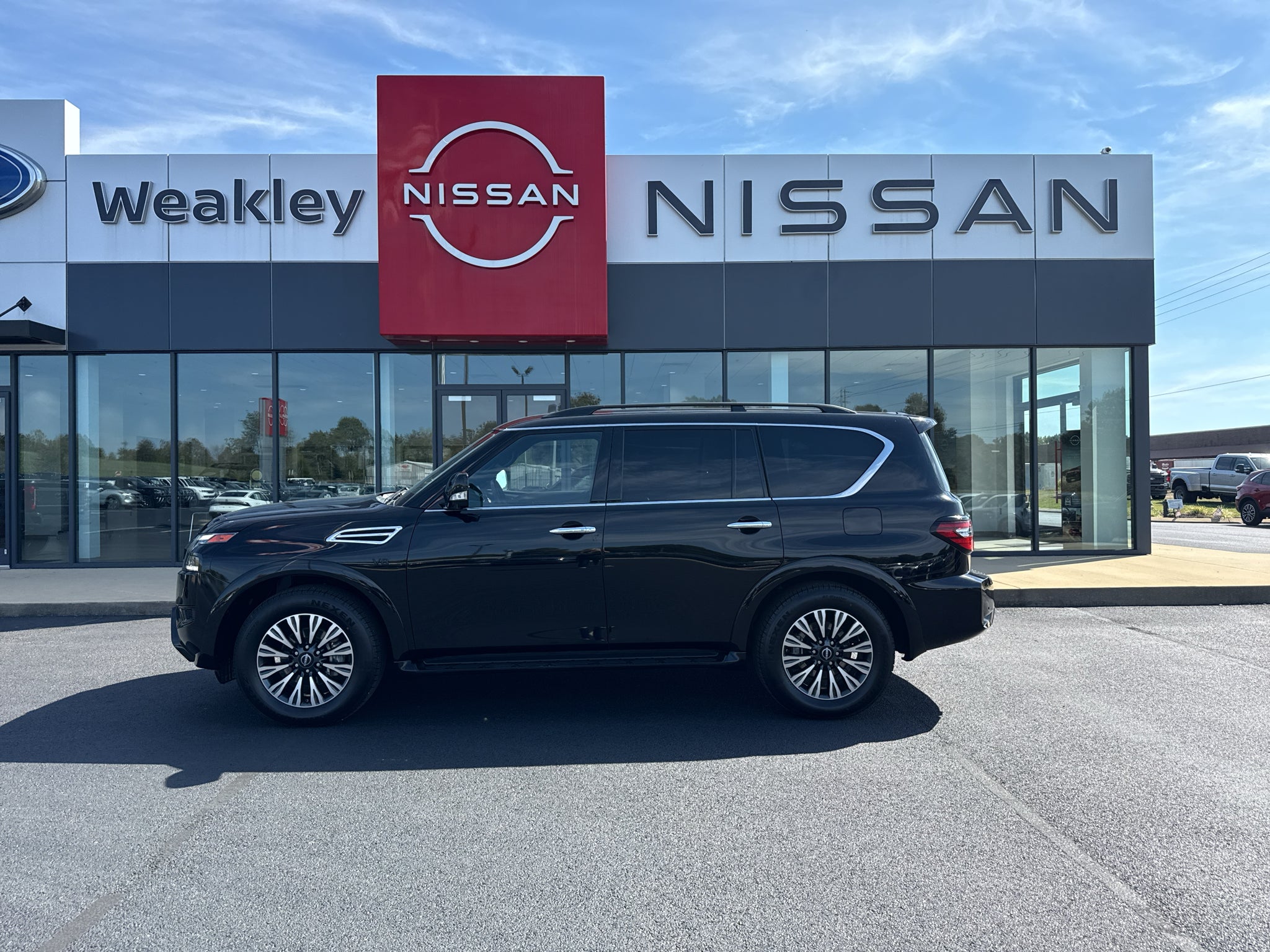 2022 Nissan Armada SL