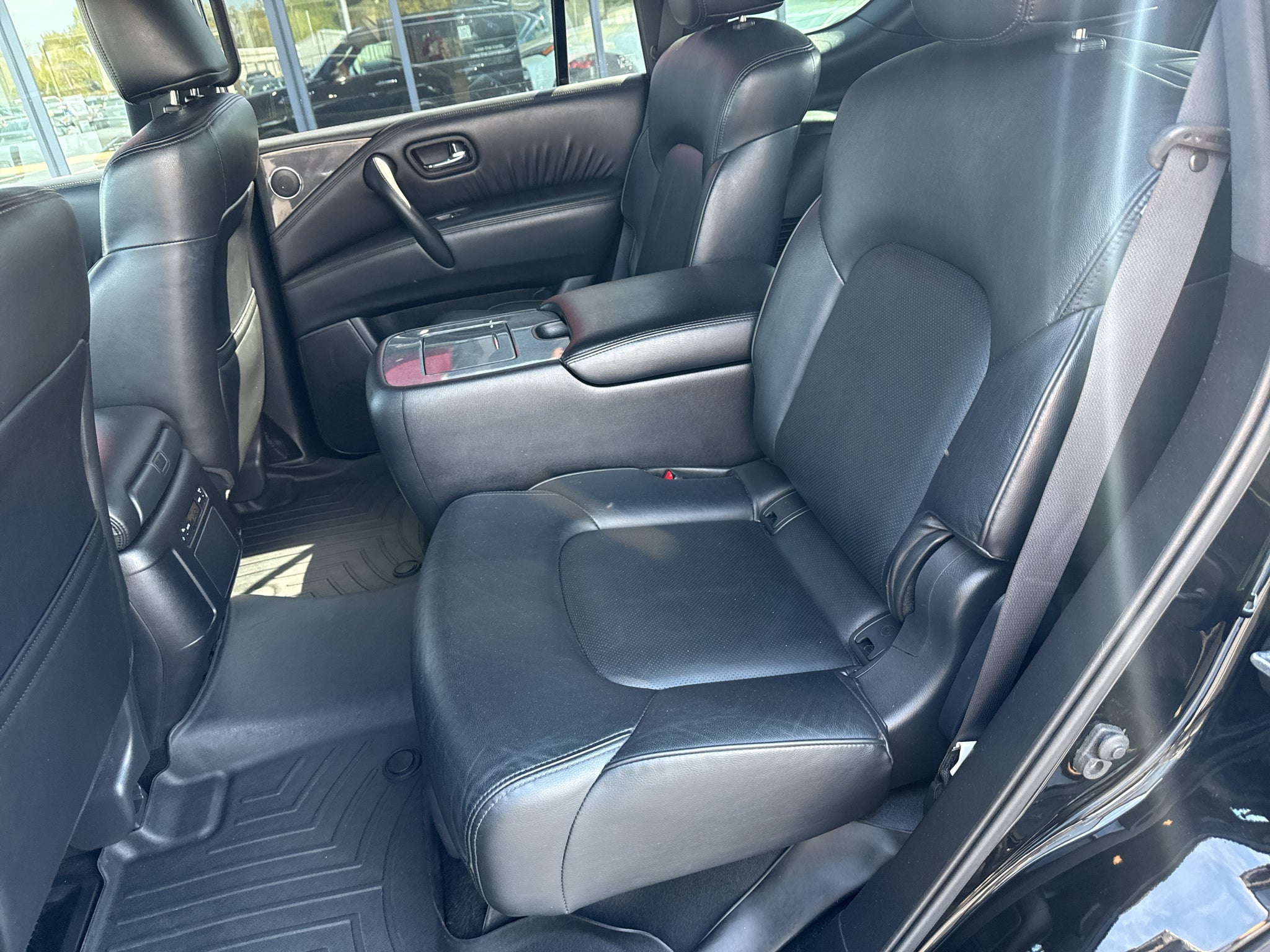2022 Nissan Armada SL