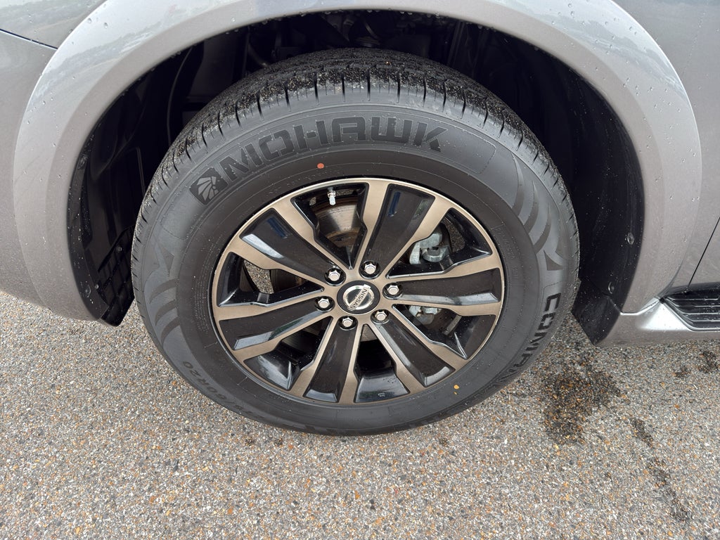2017 Nissan Armada Platinum
