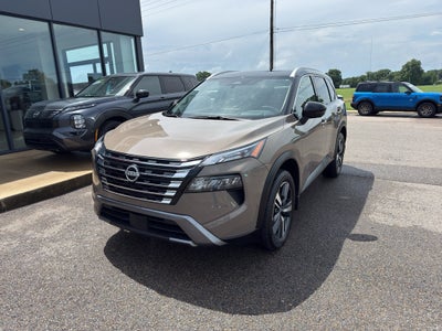 2025 Nissan Rogue SL