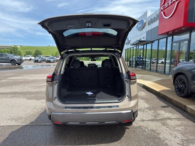 2025 Nissan Rogue SL