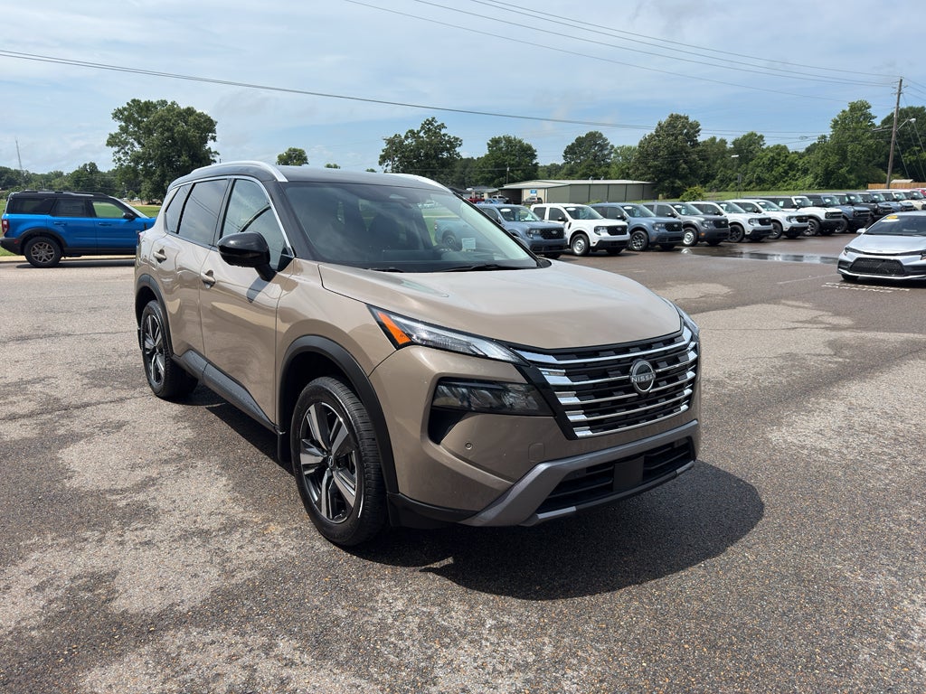 2025 Nissan Rogue SL