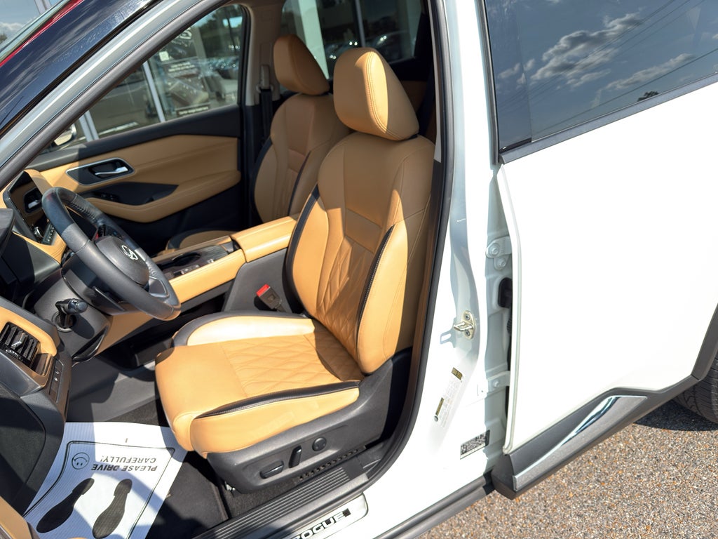 2022 Nissan Rogue Platinum