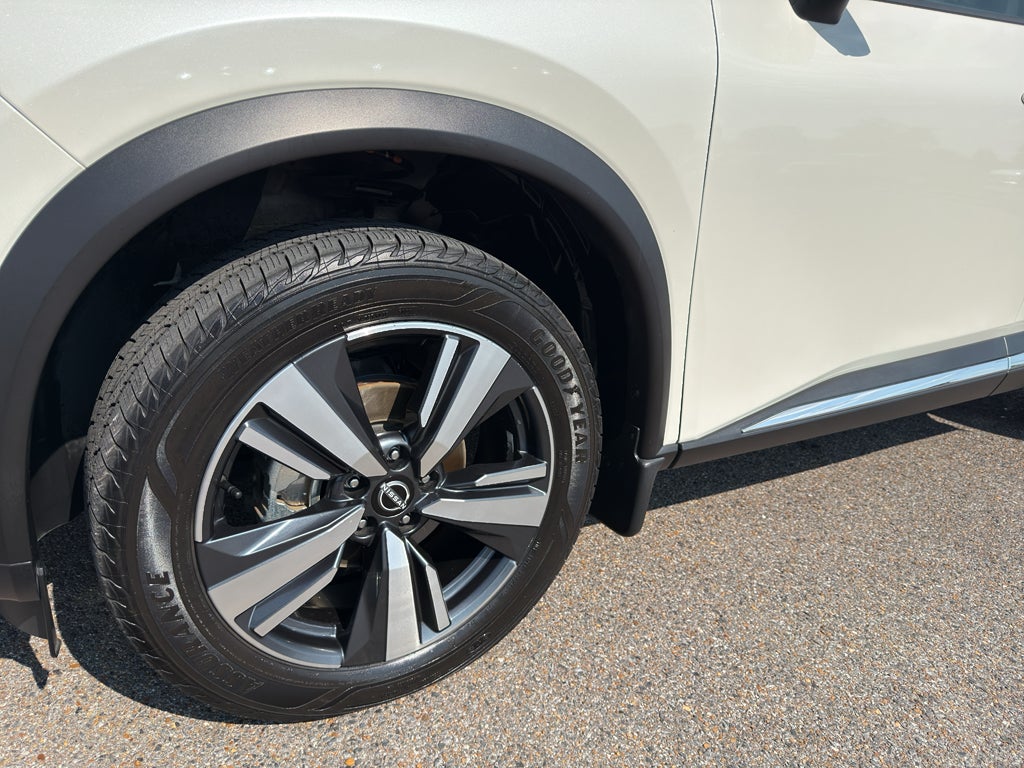 2022 Nissan Rogue Platinum