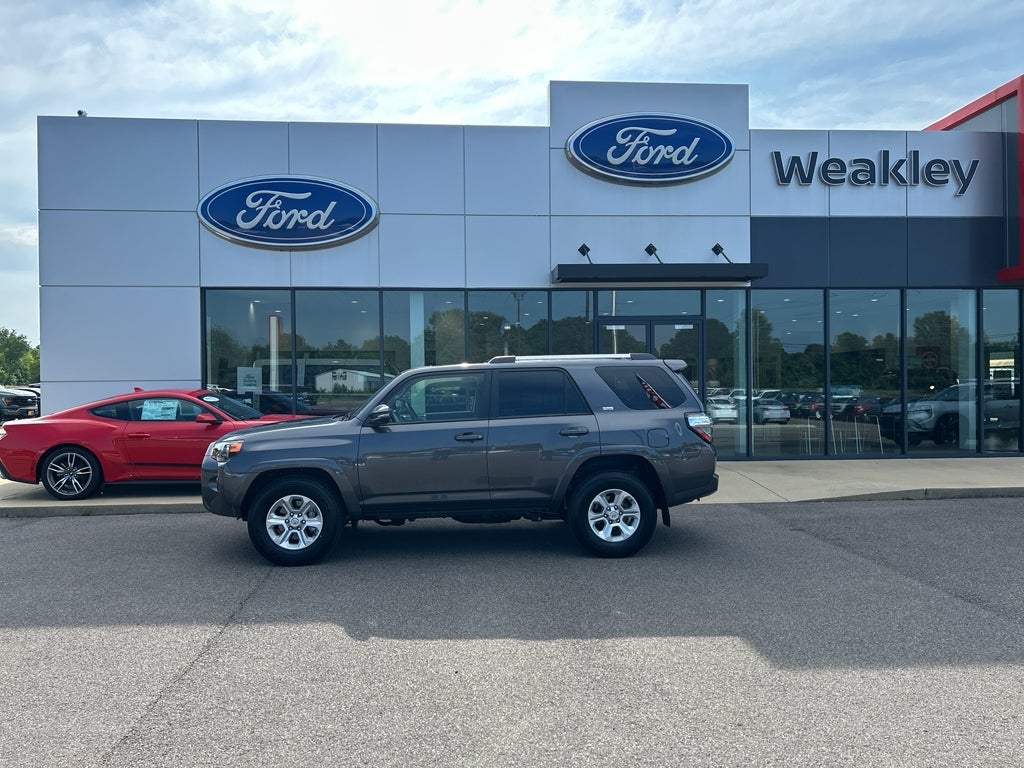 2023 Toyota 4Runner SR5 Premium