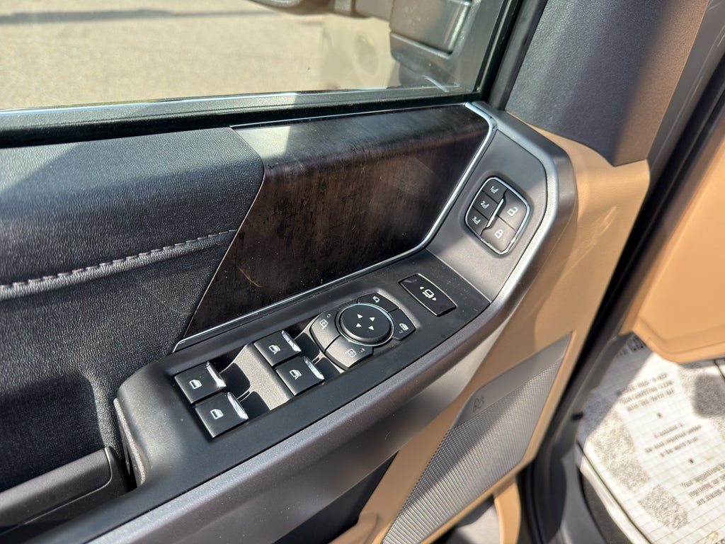 2026 Ford Super Duty F-250® Lariat®