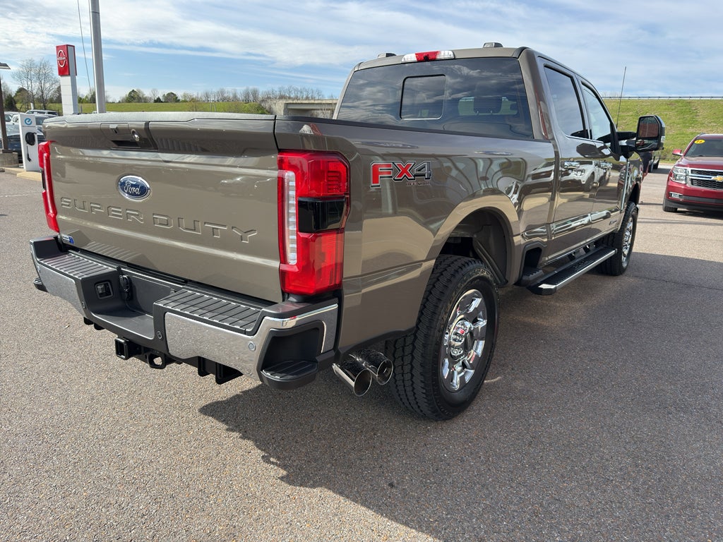 2026 Ford Super Duty F-250® Lariat®